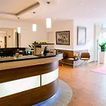 Western Airport Düsseldorf - 3*