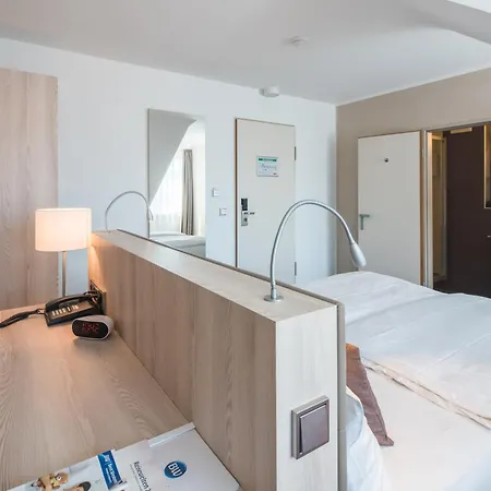 Otel Western Airport Duesseldorf - 3*