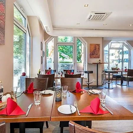 Otel Western Airport Duesseldorf - 3*