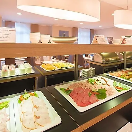 Western Airport Duesseldorf - Otel Ratingen