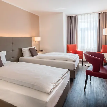 Western Airport Duesseldorf -
