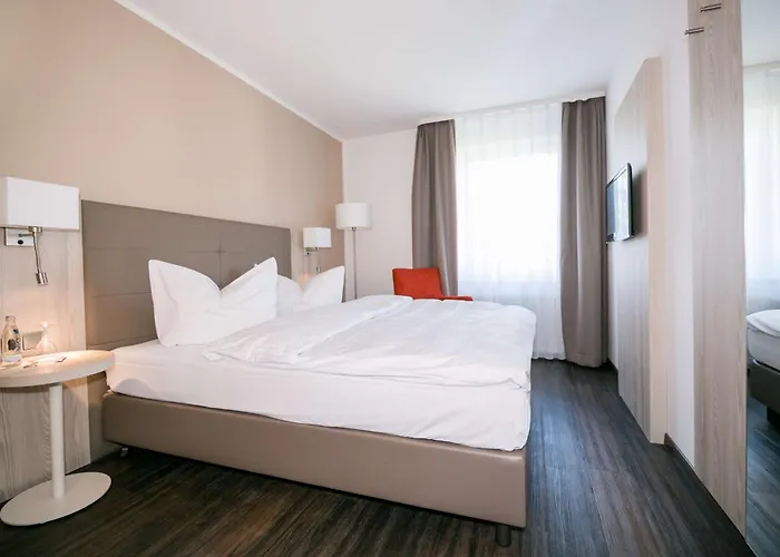 Western Airport Duesseldorf - Ratingen