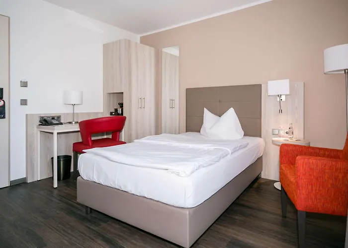 Western Airport Duesseldorf - Ratingen