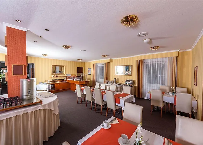 Western Airport Duesseldorf - Ratingen