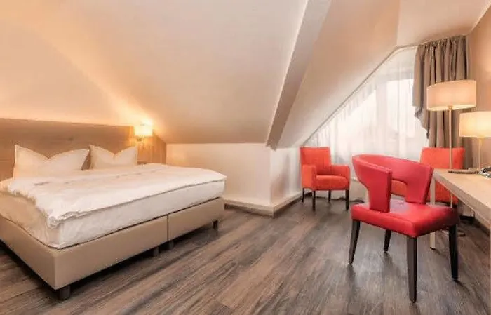 Western Airport Duesseldorf - Szálloda 3*