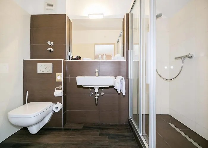 Western Airport Duesseldorf - Ratingen